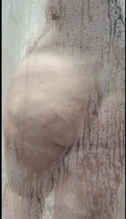 419060400_pov-youre-watching-me-shower-through-the-glass-so-i-put-on_0.m4v
