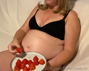 671427578_yesterday-i-ate-and-ate-i-just-wanted-to-be-big-you-will_4.mp4