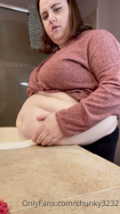 469849823_so-much-belly-on-the-counter-will-i-ever-fill-the-sink_2.m4v