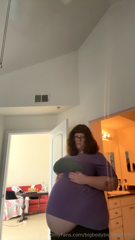 1897801283_sorry-it-s-been-a-minute-still-getting-super-fat-and-lot_0.mp4