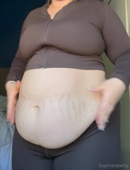 1831622550_it-s-hard-to-hide-this-fat-belly-when-you-like-wearing-tight_0.mp4