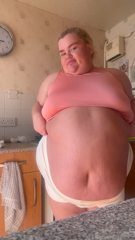 1008364537_thinking-about-in-three-weeks-time-how-this-massive-obese-bo_0.mp4