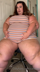 199589207_chubby-chugger-35-pics-2-5-min-vid-pregaming-in-my-new-dre_34.m4v