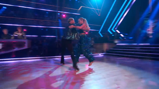 Amber Glenn’s Super Bowl Night Samba ¦ Dancing with the Stars - 13.10.2026.mp4