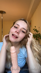 135237053_so-this-how-i-look-sucking-dick-hehe_0.m4v