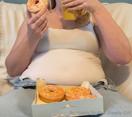1499943843_getting-fat-for-february-day-33-im-at-my-biggest-ever-m_0.mp4