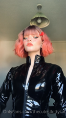 526563572_i-look-like-im-straight-out-of-blade-runner-in-this-shiny_6.m4v