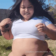 1162262541_vid-044-bouncing-on-exercise-ball-and-workout-fail-length_5.mp4