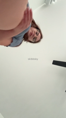 0huhspxdjmruf8l1670p6_source.mp4