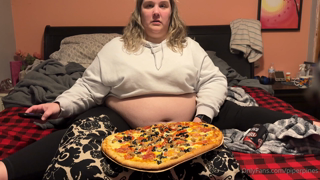 503678975_burps-galore-while-i-m-chugging-soda-and-putting-this-pizza_0.m4v