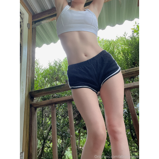 6fee3d60-b0bf-4069-b49f-596270b52f9a.jpg