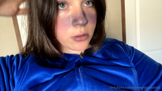 770611493_i-snuck-another-piece-of-gum-i-started-turning-into-a-blue_3.mp4