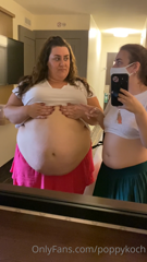 666221194_first-clip-is-belly-comparison-second-clip-is-a-shirt-swap_3.mp4