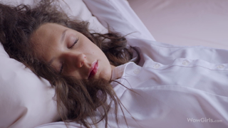 wowgirls.23.07.25.isabella.de.laa.and.alissa.foxy.wet.dreams.1080p.mp4