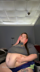 1056681379_how-heavy-do-you-think-my-belly-is-could-i-rest-it-on-top-o_2.mp4