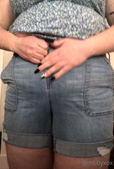 269235395_making-sure-these-shorts-dont-survive-the-next-time-i-squee_3.m4v