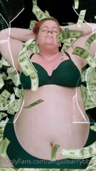 1001703605_shower-me-with-and-receive-11-x-photos-of-me-shopping_0.mp4