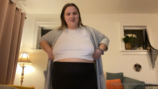 218282326_went-to-my-friends-halloween-party-check-out-my-outfit-and_0.m4v