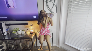 krystal-ii-00010940-05-2160p.mp4
