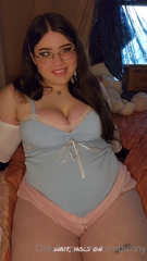 302832550_lil-video-of-me-teasing-you-for-being-a-chubby-chaser-calli_0.m4v