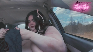 800998818_oops-gotta-change-it-s-pretty-difficult-in-this-tiny-car_0.mp4