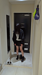 CF907044 玄関でご挨拶させていただきました..ts