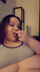 949105866_just-having-some-bbq-chicken-and-watching-a-crappy-movie-on_0.mp4