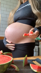 682602896_watermelon-stuffing-part-1-one-sponsor-asked-me-to_1.m4v
