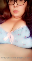 307539662_absolutely-love-this-suit-going-to-eat-then-have-a-nap-sp-i_3.m4v