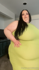 1139851396_shooting-a-fun-video-that-will-drop-tonight-keep-an-eye-out_0.mp4