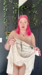 880945426_try-on-haul-i-bought-a-bunch-of-clothes-and-lingerie-and-i_0.mp4