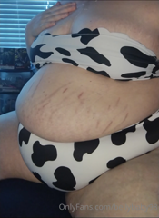 268495811_me-being-a-fat-cow-it-s-more-likely-than-you-think-i-ha_0.m4v