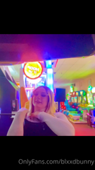 617701536_hang-out-with-me-arcade-edition-upskirt-stuff-after-2-20_0.m4v