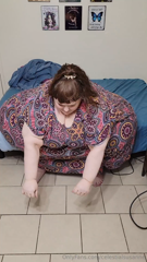 798039329_i-wanted-to-stand-up-and-waddle-for-you-as-soon-as-i-stood_0.m4v