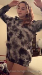 2021. | JAvenger | Sweatshirt Strip Tease.mp4