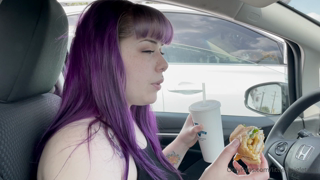 141252574_im-becoming-a-bit-of-a-fast-food-addict_5.m4v