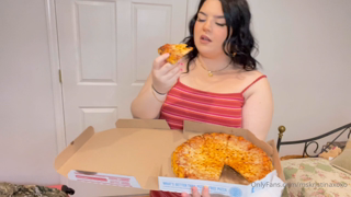 145026000_3000-calorie-dominos-stuffing_0.m4v