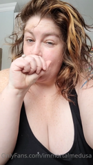 272097415_hi-guys-i-woke-up-sick-i-m-gonna-take-the-day-off-to-rest_0.m4v