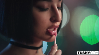 Tushy - Emily Willis - Living Dangerously (4K).mp4