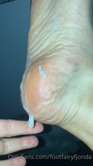 making my feet soft 6.mp4