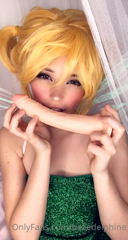46760626_so-you-want-your-favourite-little-fairy-to-use-this-big-toy_1.m4v