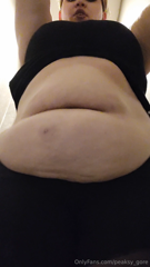 1024568725_stuffed-myself-silly-at-an-all-you-can-eat-buffet-and-played_0.mp4
