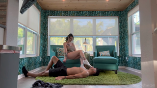 Goddess Sydnie - Post Travel Torment Trample, Face Slapping, Foot Worship.mp4
