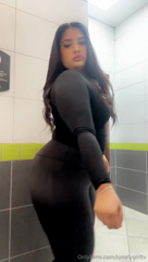 1477068209_look-at-my-fat-ass-before-and-after_1.mp4