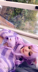 100248377_its-chilly-today-hence-the-thick-sweater-and-socks-but_2.m4v