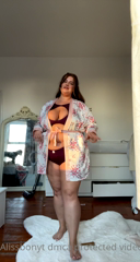 279642731_oops-i-outgrew-something-else_0.m4v