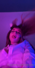 226465978_can-i-sit-on-your-face_0.mp4
