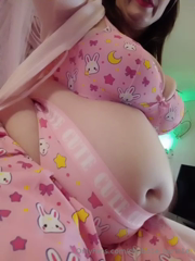 770416533_fat-piggy_1.mp4