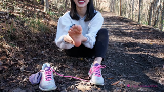 2020-11-27 [SOLO] Lilys Outdoor Fall Self Worship.mp4