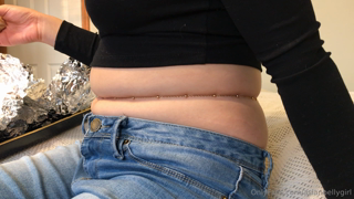 640592533_it-was-getting-so-hard-to-breathe-after-eating-this-much-4_2.m4v